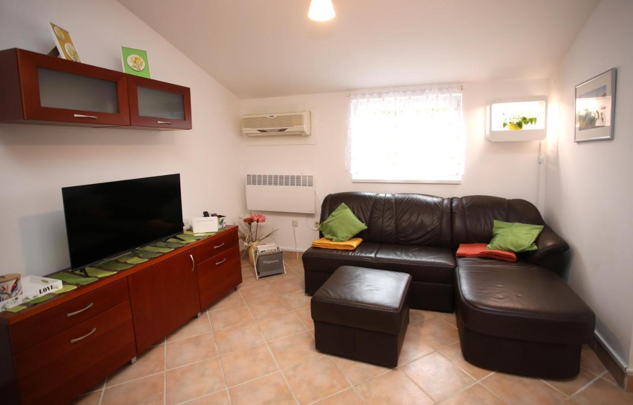 Apartman Izabela 梅杜林 外观 照片