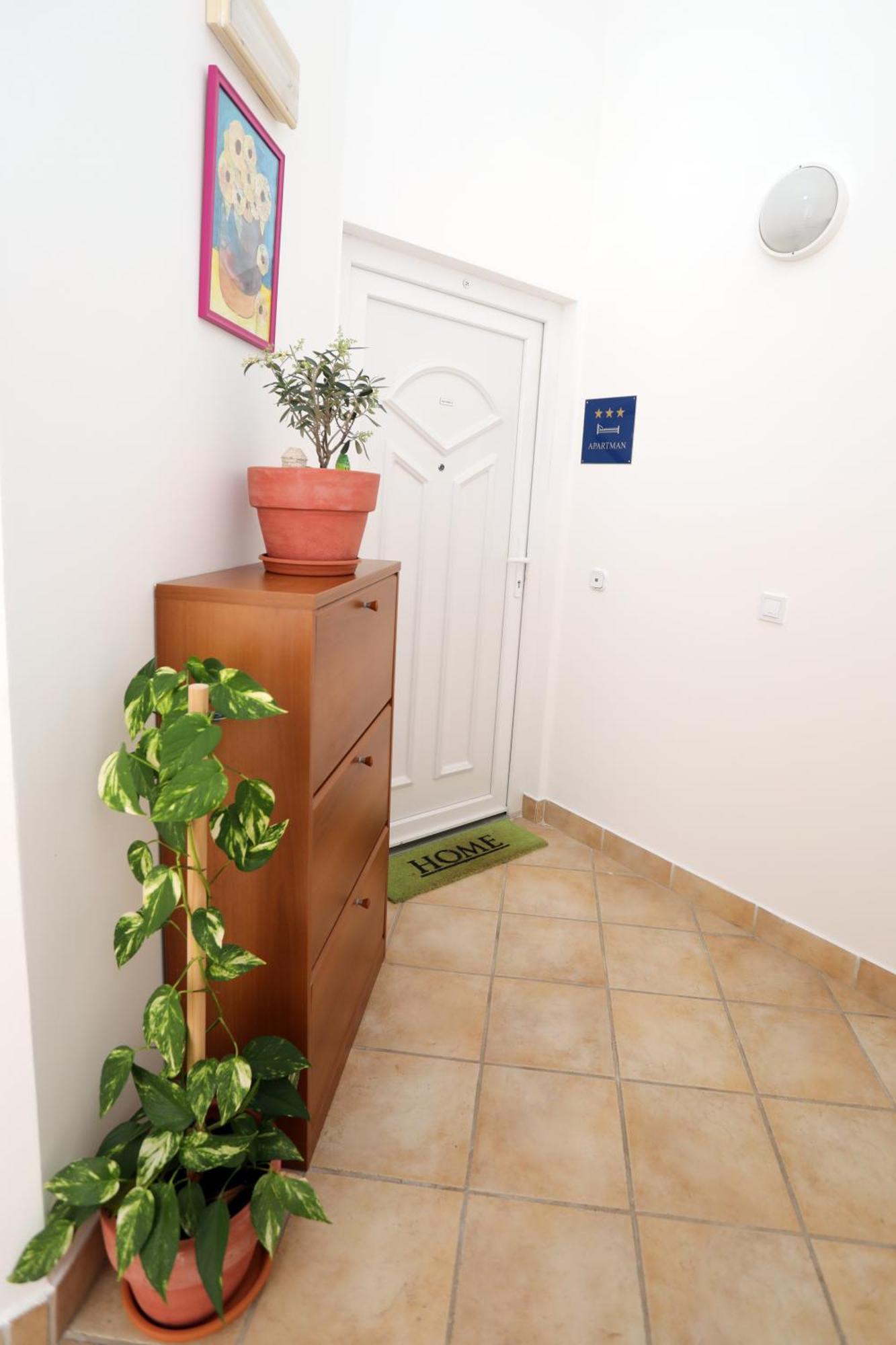 Apartman Izabela 梅杜林 外观 照片